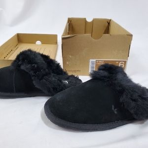Koolaburra by UGG W Milo Black Suede Slippers
